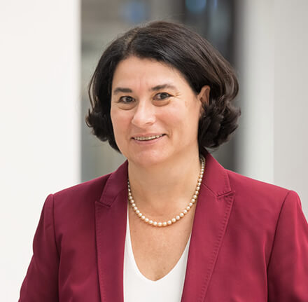 Isabella Martorell Naßl Mitglied des Vorstands URV